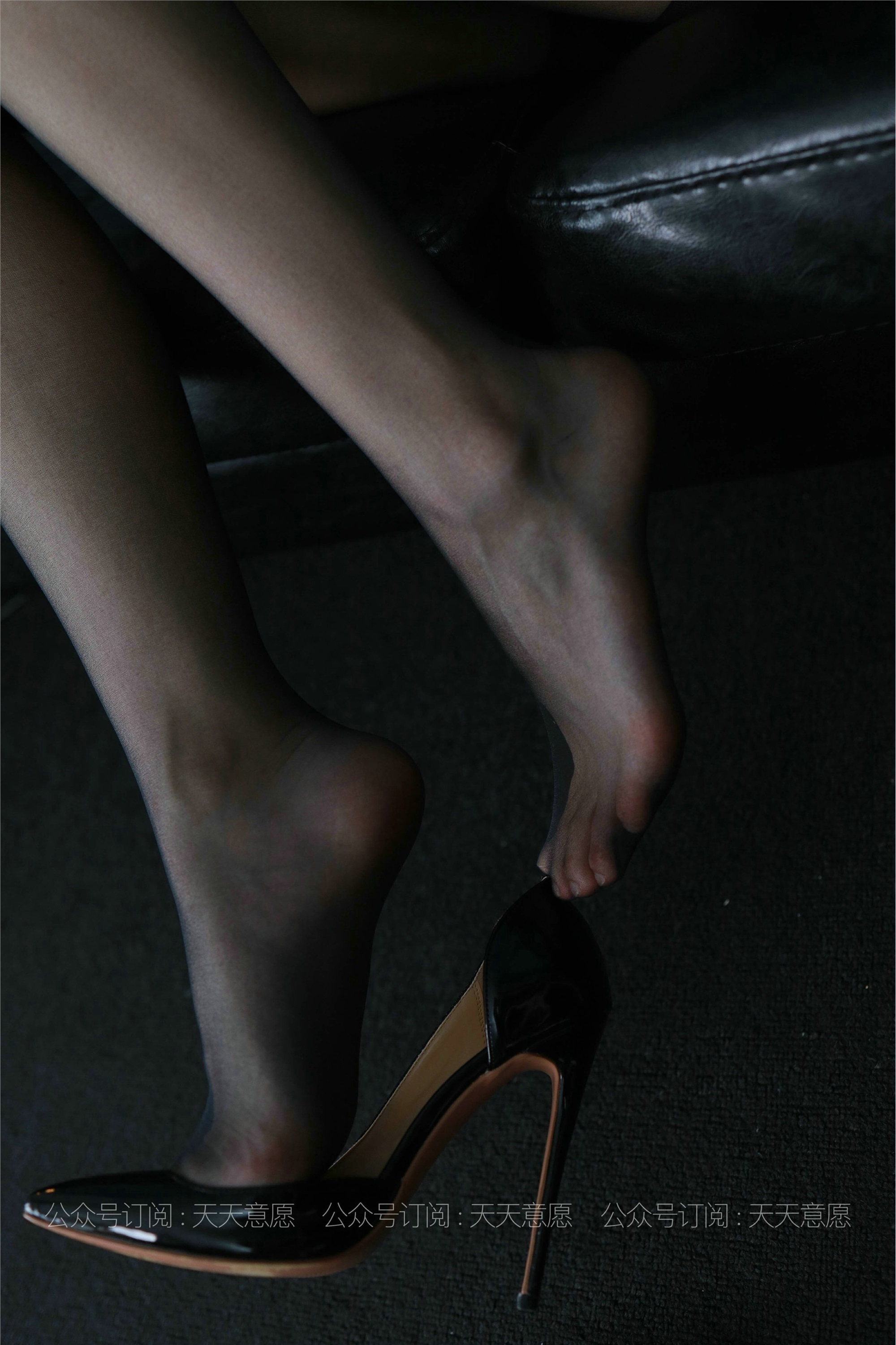 IESS异思趣向  2021.06.13 丝享家831：肉肉《长腿女制服》